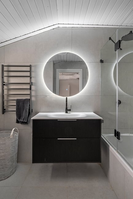 ארונות בעיצוב אישי, מגוון צבעים וסוגים. 
ניתן לבחור כל גודל 
כיורי קוריאן וחרס תואמים לארון