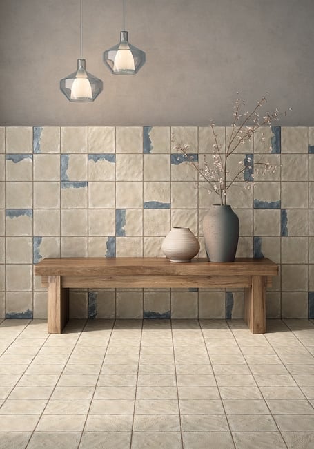 דמוי אבן בז'. R10 נגד החלקה. 
גודל: 20*20 
תוצרת ספרד 
 
הזמנה מיוחדת - 6 שבועות
 
דגם 21706 - בקיר, דקור עם התזות בצבע כחול.


