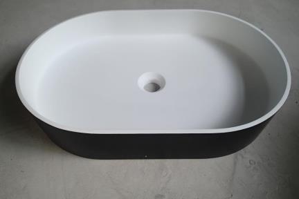  כיור מונח לחדר אמבטיה: L583-119. כיור מונח אובלי אבן מלכותית -מט לבן מבפנים שחור מבחוץ 
גודל 38*58 
